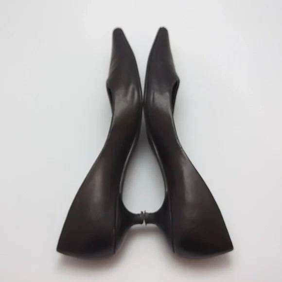 Steve Madden Black Kitten Heel Shoes, sz 7.5 Women's - Picture 4 of 9